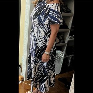 Teri Jon beautiful dress size 14